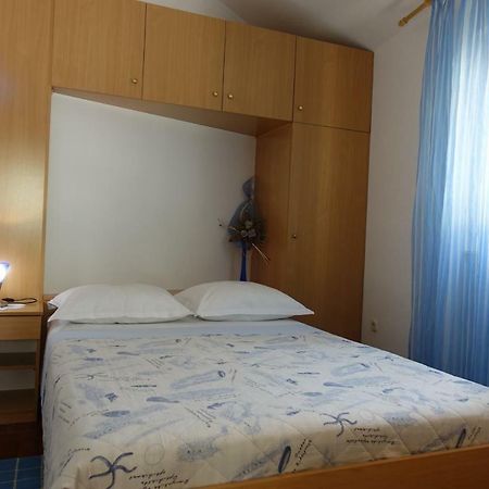 Apartments Ivic Bol Ngoại thất bức ảnh